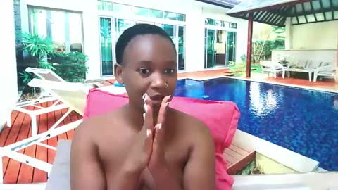 Snapshot of ebonyolive69 chatting on 12-19-24, 05:51 Cindy online show from 12-19-24, 05:51