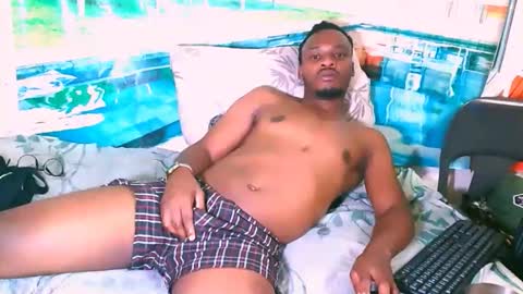 ebonytiger69 online show from 11-28-25, 01:19