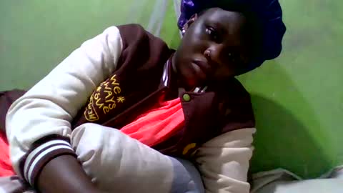 Snapshot of ebonytoto_ chatting on 10-13-25, 02:22 Toto online show from 10-13-25, 02:22