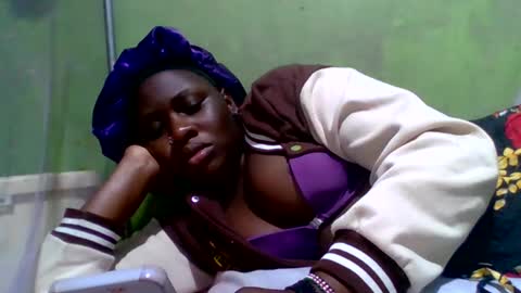 Snapshot of ebonytoto_ chatting on 10-17-25, 06:54 Toto online show from 10-17-25, 06:54