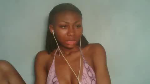 Snapshot of ebonyxxbabe chatting on 10-12-25, 10:03 ebonyxxbabe online show from 10-12-25, 10:03