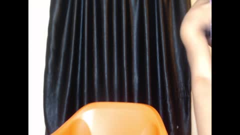 Snapshot of ebonyxxbae chatting on 07-08-26, 11:53 ebonyxxbae online show from 07-08-26, 11:53