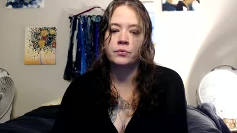 Weird Echo online show from 10-05-25, 04:22