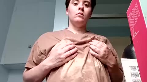 Snapshot of ectojelly chatting on 07-13-26, 10:34 ectojelly online show from 07-13-26, 10:34