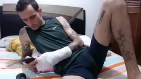 Snapshot of ed_big_cock chatting on 03-03-26, 06:47 Edd Gallego online show from 03-03-26, 06:47