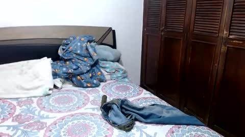 Edd Gallego online show from 04-19-26, 08:33