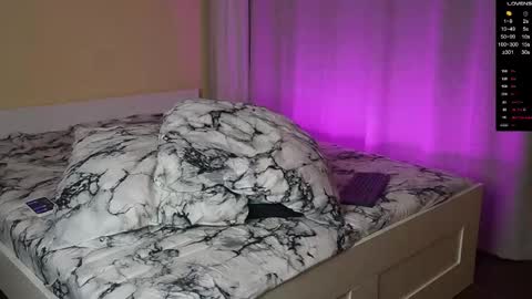 Snapshot of ed_hooligan chatting on 03-05-26, 06:04 ed_hooligan online show from 03-05-26, 06:04