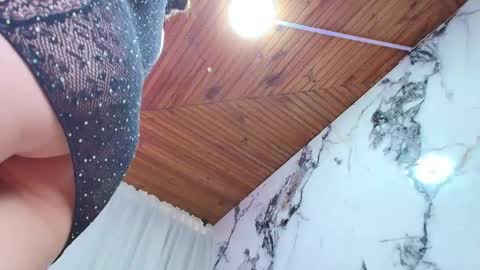 Snapshot of eda_bonne chatting on 05-11-26, 11:38 Edda online show from 05-11-26, 11:38