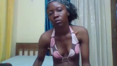 Snapshot of edakiss chatting on 03-05-26, 10:17 edakiss online show from 03-05-26, 10:17