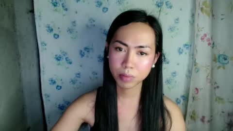 eddfox001 online show from 04-12-26, 01:16