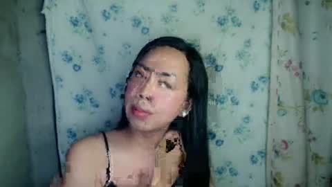 eddfox001 online show from 06-25-26, 12:53