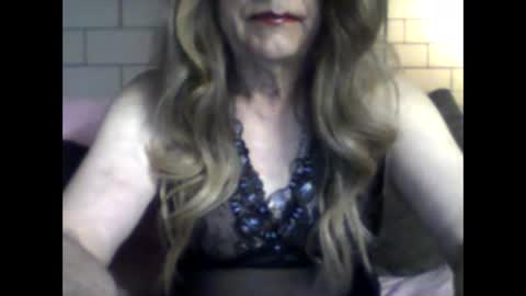 Snapshot of eddie595959 chatting on 01-19-25, 10:39 eddie595959 online show from 01-19-25, 10:39