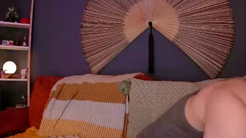 Eddie online show from 07-10-26, 03:11