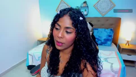 Snapshot of edelaine_rogers chatting on 05-15-26, 06:09 ede online show from 05-15-26, 06:09
