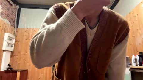 Snapshot of edentsfby chatting on 12-20-25, 02:07 edentsfby online show from 12-20-25, 02:07