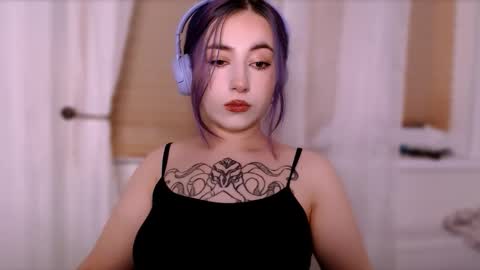 fickle demon made of clumps of matter online show from 10-18-25, 03:02