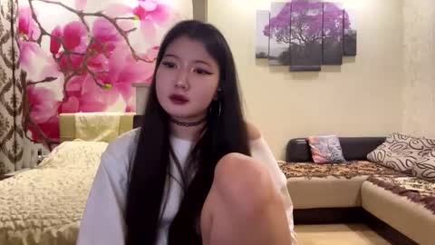 Eri online show from 03-12-26, 06:36