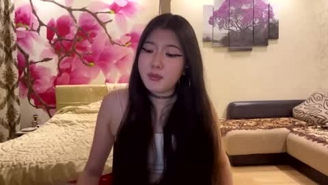 Eri online show from 05-19-26, 05:52