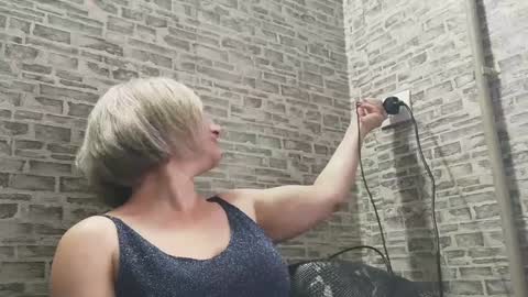 edithmanning online show from 01-06-25, 11:18