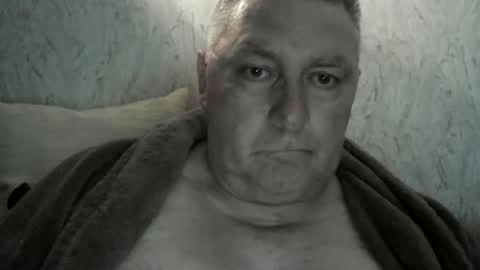Snapshot of edje59a chatting on 05-09-26, 11:54 Eddy online show from 05-09-26, 11:54