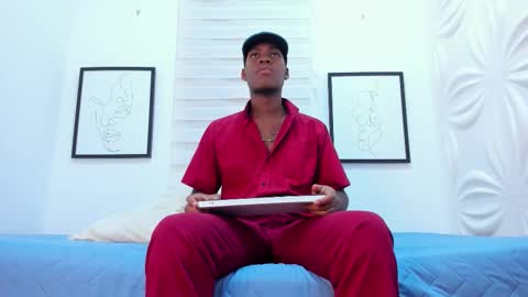 Snapshot of edmundfalker_ chatting on 10-21-25, 03:51 Edmund Falker online show from 10-21-25, 03:51