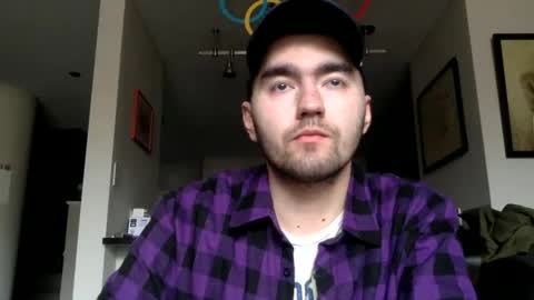 Snapshot of edmundfitz75 chatting on 02-17-26, 08:15 EddieFitz75 online show from 02-17-26, 08:15