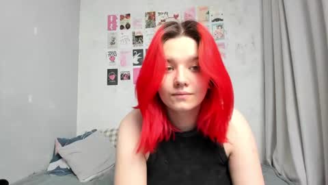 Snapshot of edna_dana chatting on 01-18-25, 06:32 Edna online show from 01-18-25, 06:32