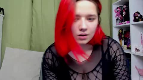 Snapshot of edna_dana chatting on 09-19-25, 07:25 Edna online show from 09-19-25, 07:25