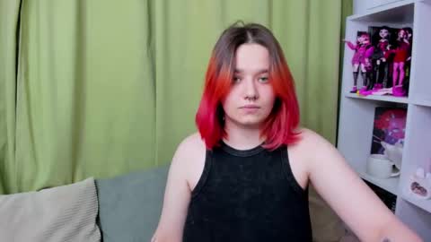 Snapshot of edna_dana chatting on 11-05-25, 08:20 Edna online show from 11-05-25, 08:20