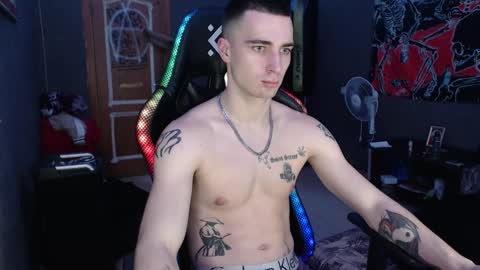 Snapshot of eduard_loveee chatting on 01-27-25, 07:35 Eduar online show from 01-27-25, 07:35