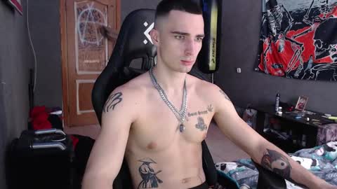 Snapshot of eduard_loveee chatting on 10-09-25, 08:56 Eduar online show from 10-09-25, 08:56