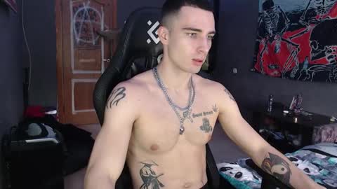 Snapshot of eduard_loveee chatting on 10-16-25, 09:43 Eduar online show from 10-16-25, 09:43