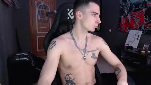 Snapshot of eduard_loveee chatting on 02-01-26, 09:41 Eduar online show from 02-01-26, 09:41