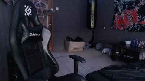 Snapshot of eduard_loveee chatting on 03-12-26, 08:53 Eduar online show from 03-12-26, 08:53