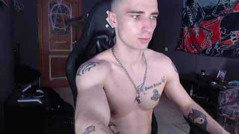 Snapshot of eduard_loveee chatting on 06-06-26, 09:25 Eduar online show from 06-06-26, 09:25