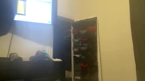 edvmendez1766 online show from 11-17-25, 03:18