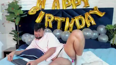 Snapshot of edward_maxx chatting on 09-20-25, 05:08 Eduardo online show from 09-20-25, 05:08