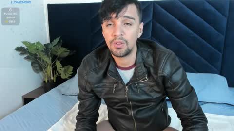 Snapshot of edward_maxx chatting on 10-26-25, 03:56 Eduardo online show from 10-26-25, 03:56