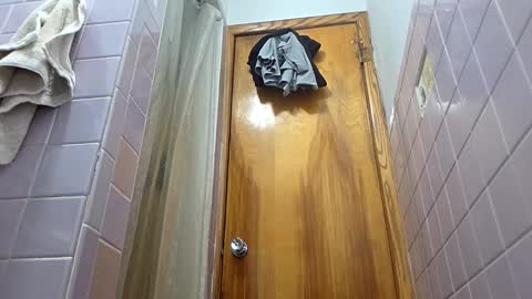 edwardaims_2please online show from 11-12-25, 05:24