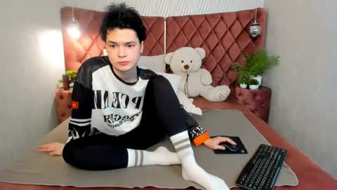 Snapshot of edwardbev chatting on 03-18-26, 08:06 edwardbev online show from 03-18-26, 08:06