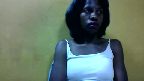 Snapshot of edwige770943 chatting on 04-21-26, 04:12 edwige770943 online show from 04-21-26, 04:12