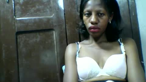 Snapshot of edwige770943 chatting on 04-28-26, 03:44 edwige770943 online show from 04-28-26, 03:44