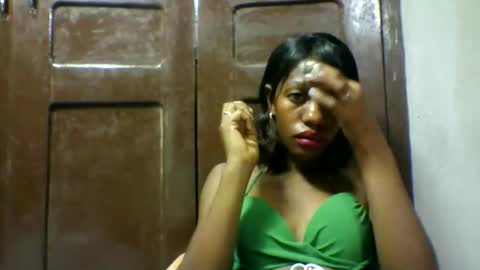 Snapshot of edwige770943 chatting on 04-30-26, 05:47 edwige770943 online show from 04-30-26, 05:47