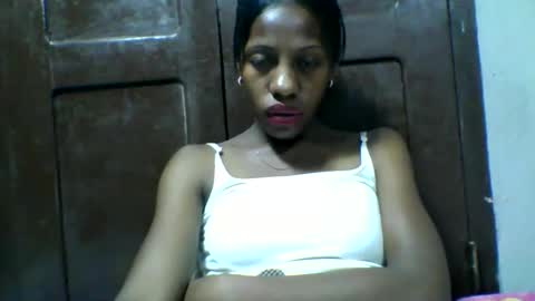 Snapshot of edwige770943 chatting on 05-02-26, 04:06 edwige770943 online show from 05-02-26, 04:06