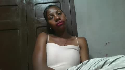 Snapshot of edwige770943 chatting on 05-20-26, 05:35 edwige770943 online show from 05-20-26, 05:35