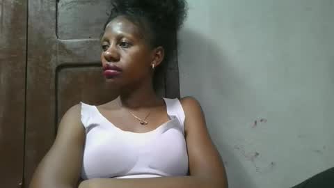 Snapshot of edwige770943 chatting on 05-22-26, 07:04 edwige770943 online show from 05-22-26, 07:04