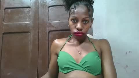 Snapshot of edwige770943 chatting on 05-28-26, 07:27 edwige770943 online show from 05-28-26, 07:27