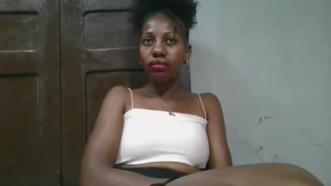 Snapshot of edwige770943 chatting on 05-29-26, 07:50 edwige770943 online show from 05-29-26, 07:50