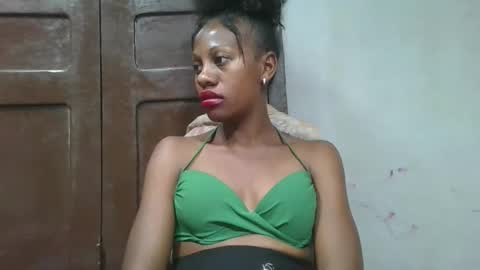Snapshot of edwige770943 chatting on 05-30-26, 08:11 edwige770943 online show from 05-30-26, 08:11
