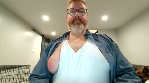 Snapshot of edyja chatting on 10-30-25, 12:50 Eddya online show from 10-30-25, 12:50